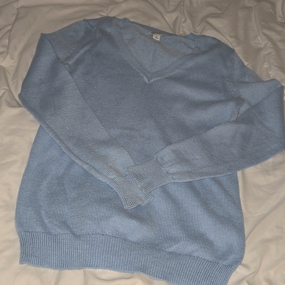 Light Blue V-Neck Knitted Sweater